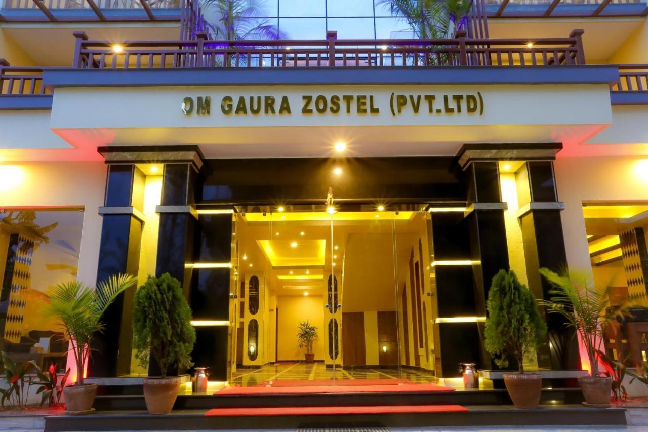 Om Gaura Hotel بوكْرا المظهر الخارجي الصورة